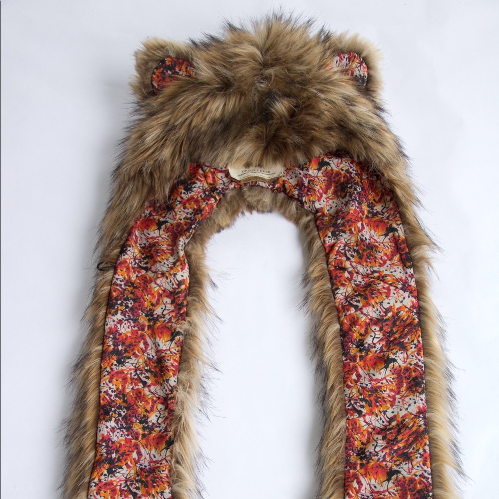Spirithoods Koyo Bear